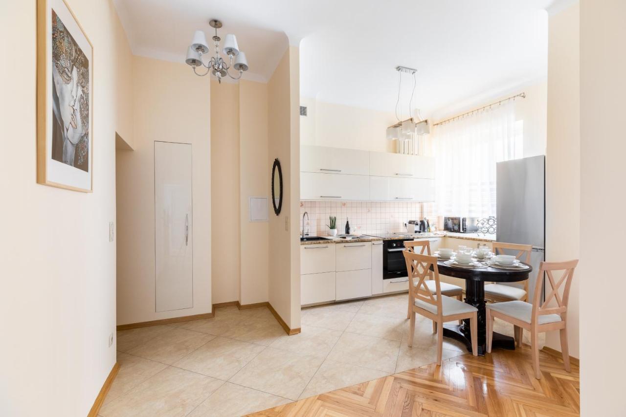 P&O Serviced Apartments Plac Konstytucji Warszawa Eksteriør billede